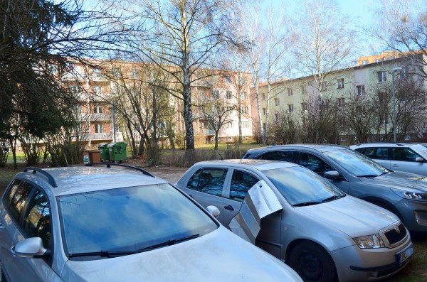 Parkování ve vnitroblocích Na Hraničkách se změní