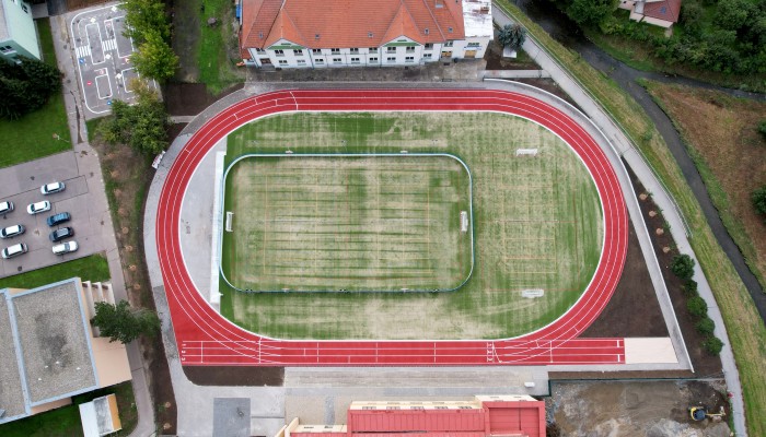 Sportovní areál: víceúčelová hřiště, nový ovál i lepší parkování